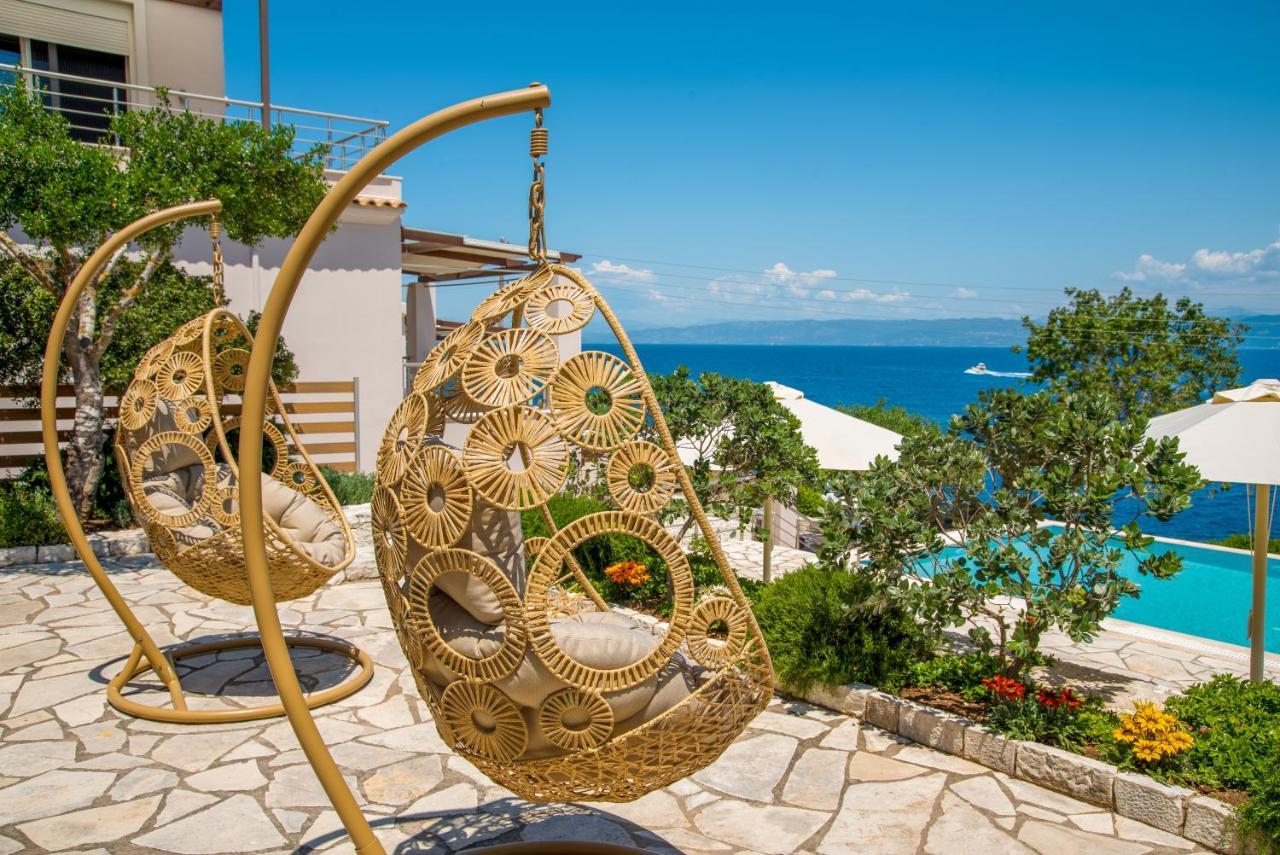 Villa Terra Del Nonno With Sea Views & Pool Гайос Екстериор снимка