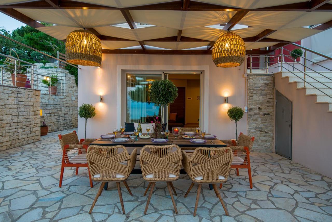 Villa Terra Del Nonno With Sea Views & Pool Гайос Екстериор снимка